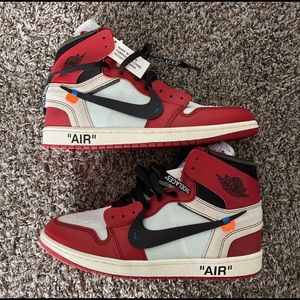 Off white Chicago’s